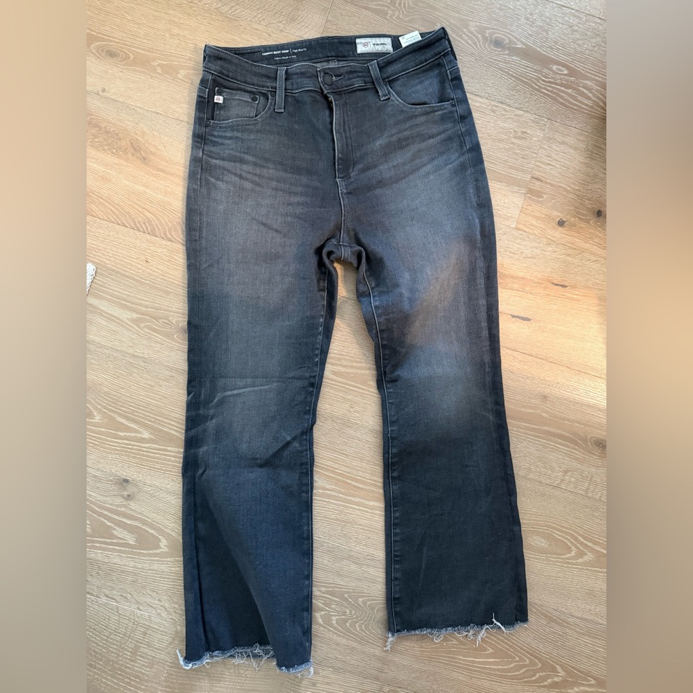 EUC AG Farrah Raw Hem High Waist Bootcut Crop, size 32